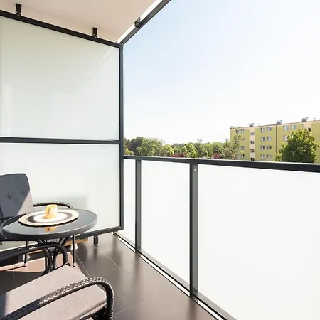 Flat Nr 13